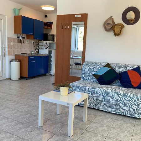 Nečujam Solenta - Sunny & Bright Apartment Near Beach W Self Checkin מראה חיצוני תמונה